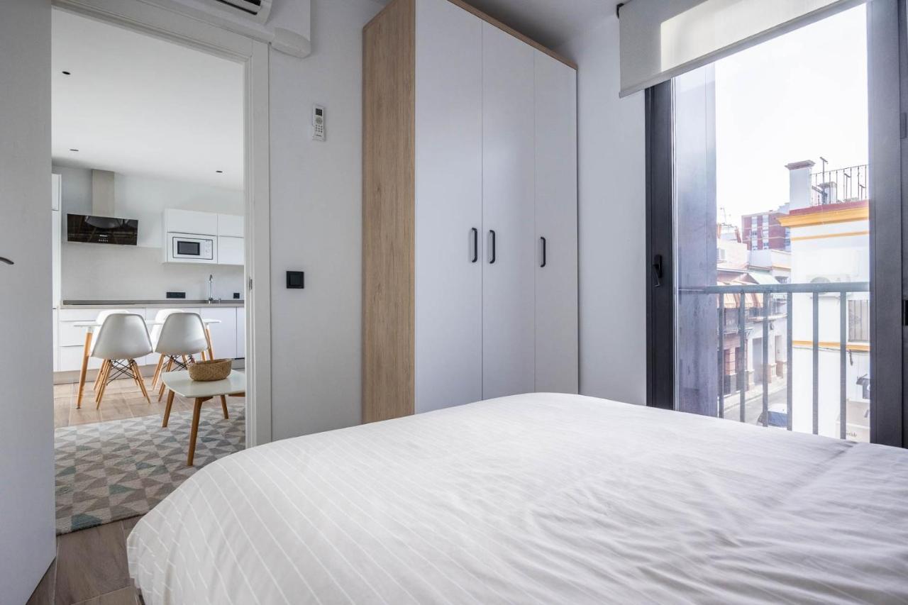 Nervion Suites 1 - Vacacional Sevilla מראה חיצוני תמונה