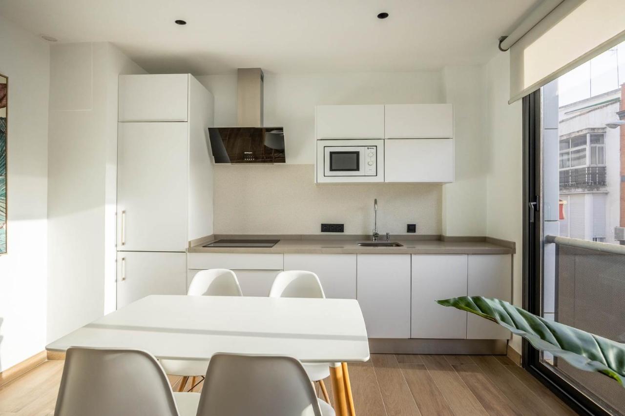 Nervion Suites 1 - Vacacional Sevilla מראה חיצוני תמונה